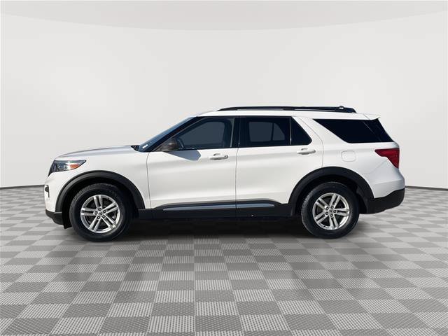Certified 2020 Ford Explorer XLT w/ Comfort Package AWD/4WD image 2