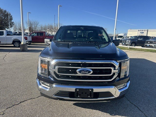 Certified 2022 Ford F150 XLT w/ Equipment Group 302A High image 8