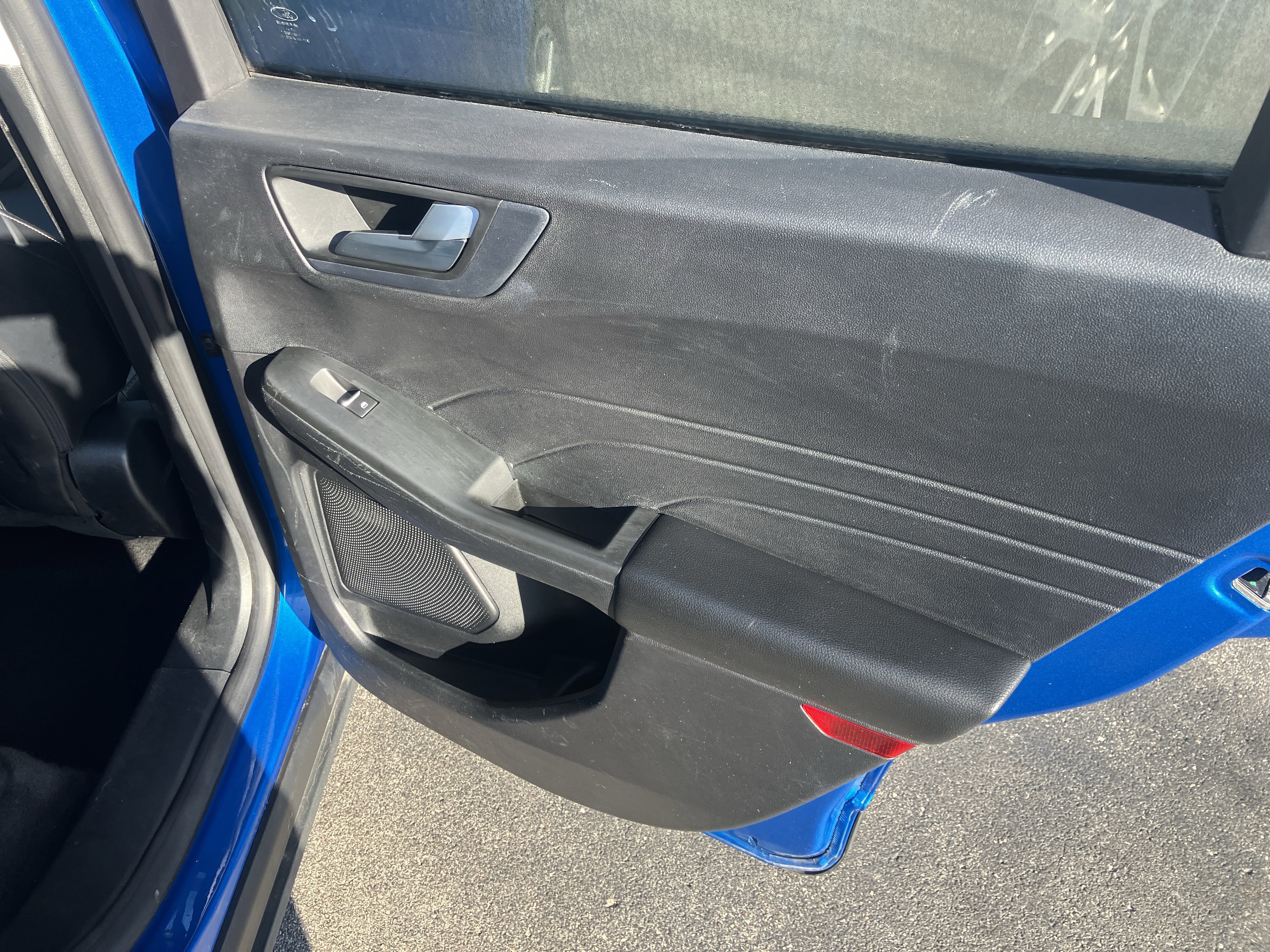 Certified 2021 Ford Escape SEL image 10