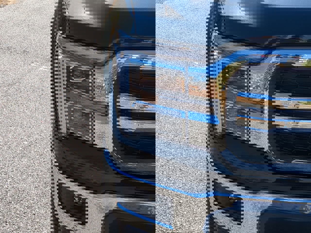 Certified 2025 Ford F150 Lariat w/ Equipment Group 501A Mid image 8