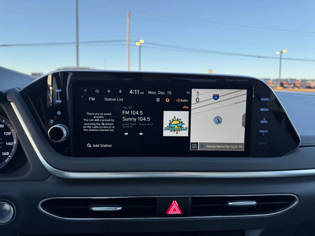 Used 2023 Hyundai Sonata SEL image 16