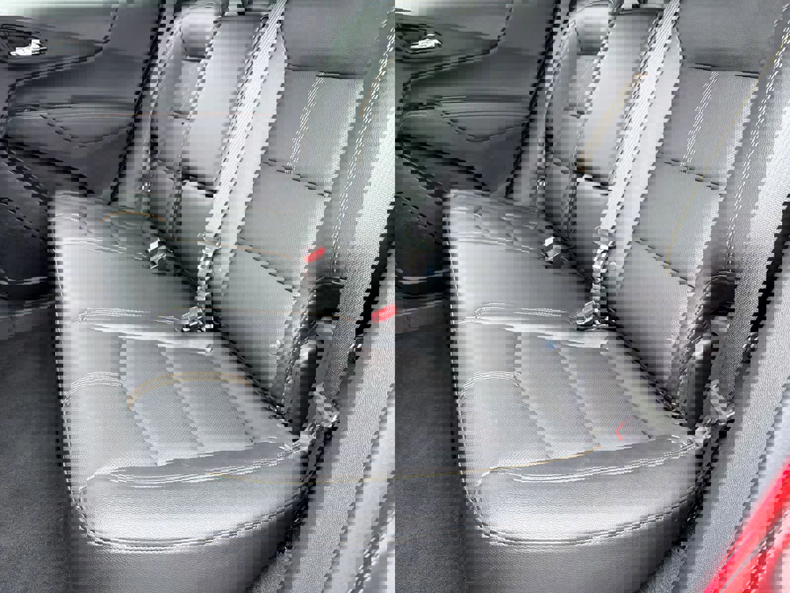 Used 2023 Chevrolet Equinox Premier w/ LPO, Floor Liner Package image 20