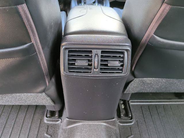 Used 2021 Nissan Rogue Sport SL FWD image 13