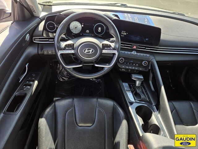 Used 2024 Hyundai Elantra Limited FWD image 13