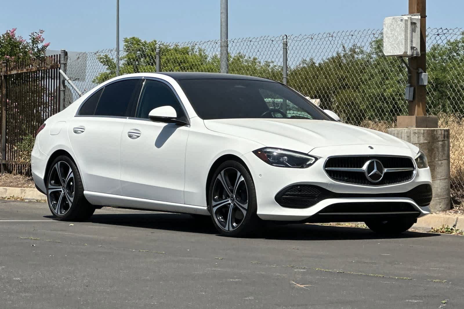 Used 2024 Mercedes-Benz C 300 Sedan image 9