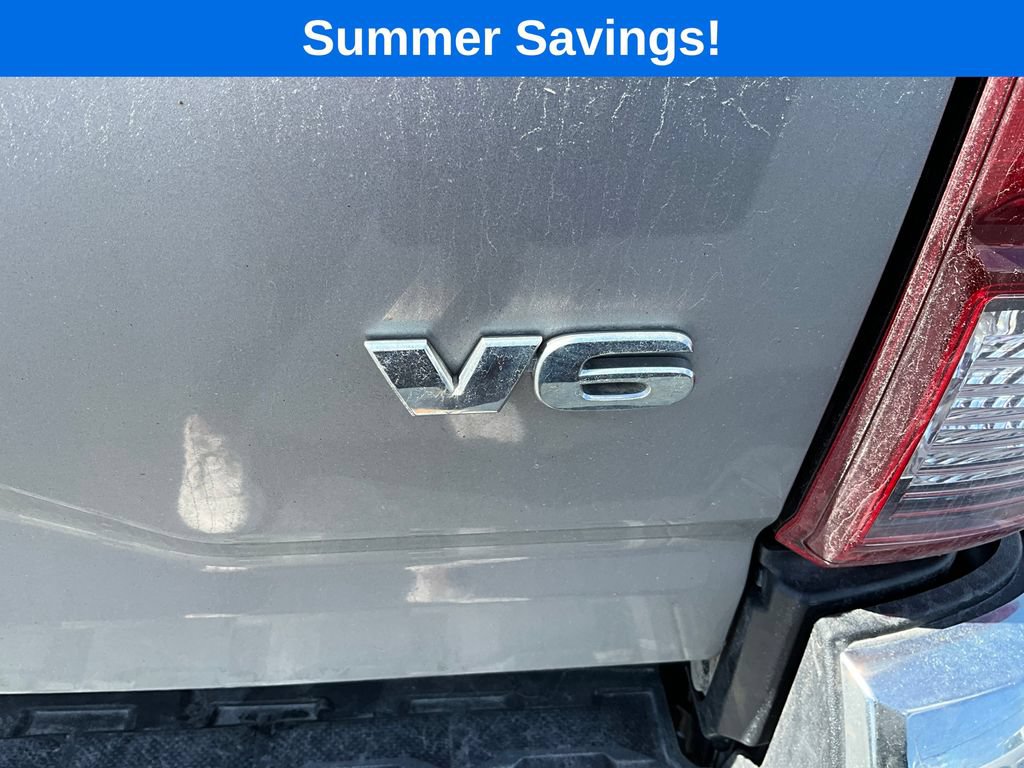 Used 2018 Toyota Tacoma SR5 AWD/4WD image 21