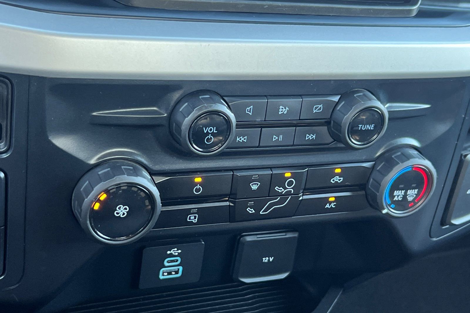 Certified 2024 Ford F250 XLT image 20