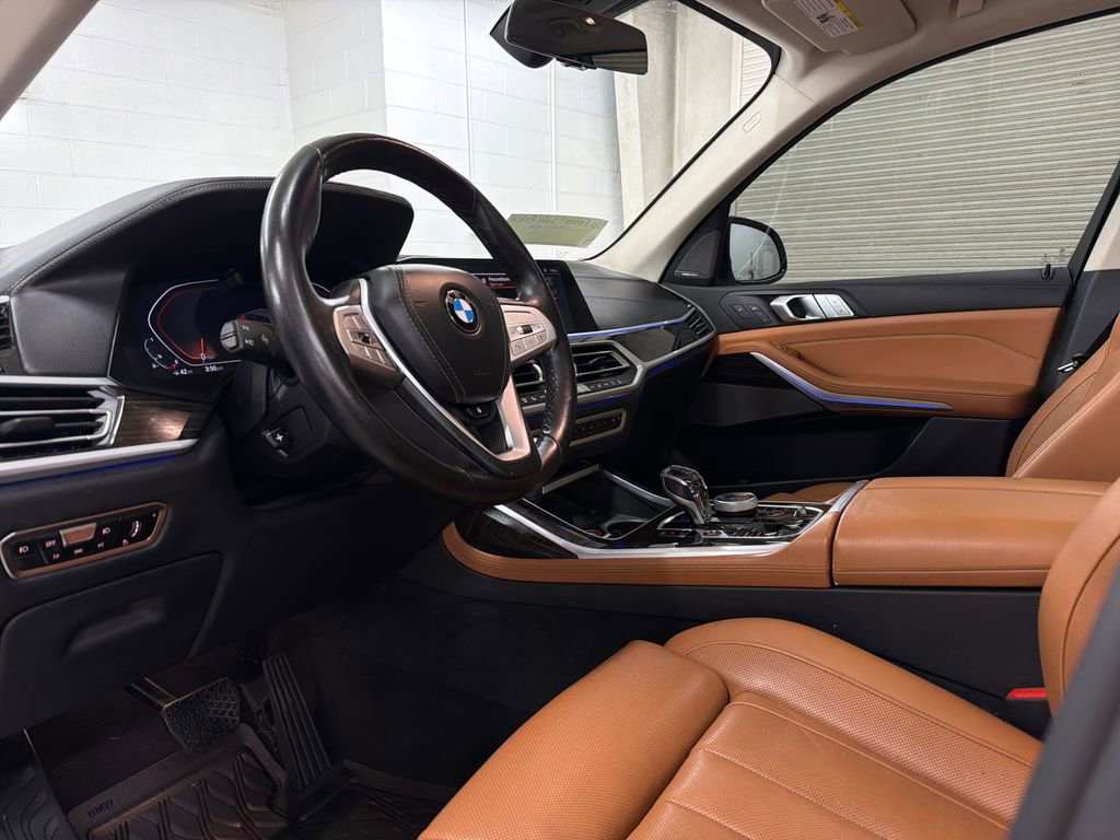 Used 2021 BMW X7 xDrive40i w/ Executive Package AWD/4WD image 6