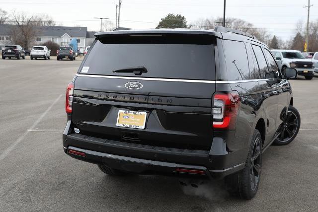 Certified 2023 Ford Expedition Limited image 4