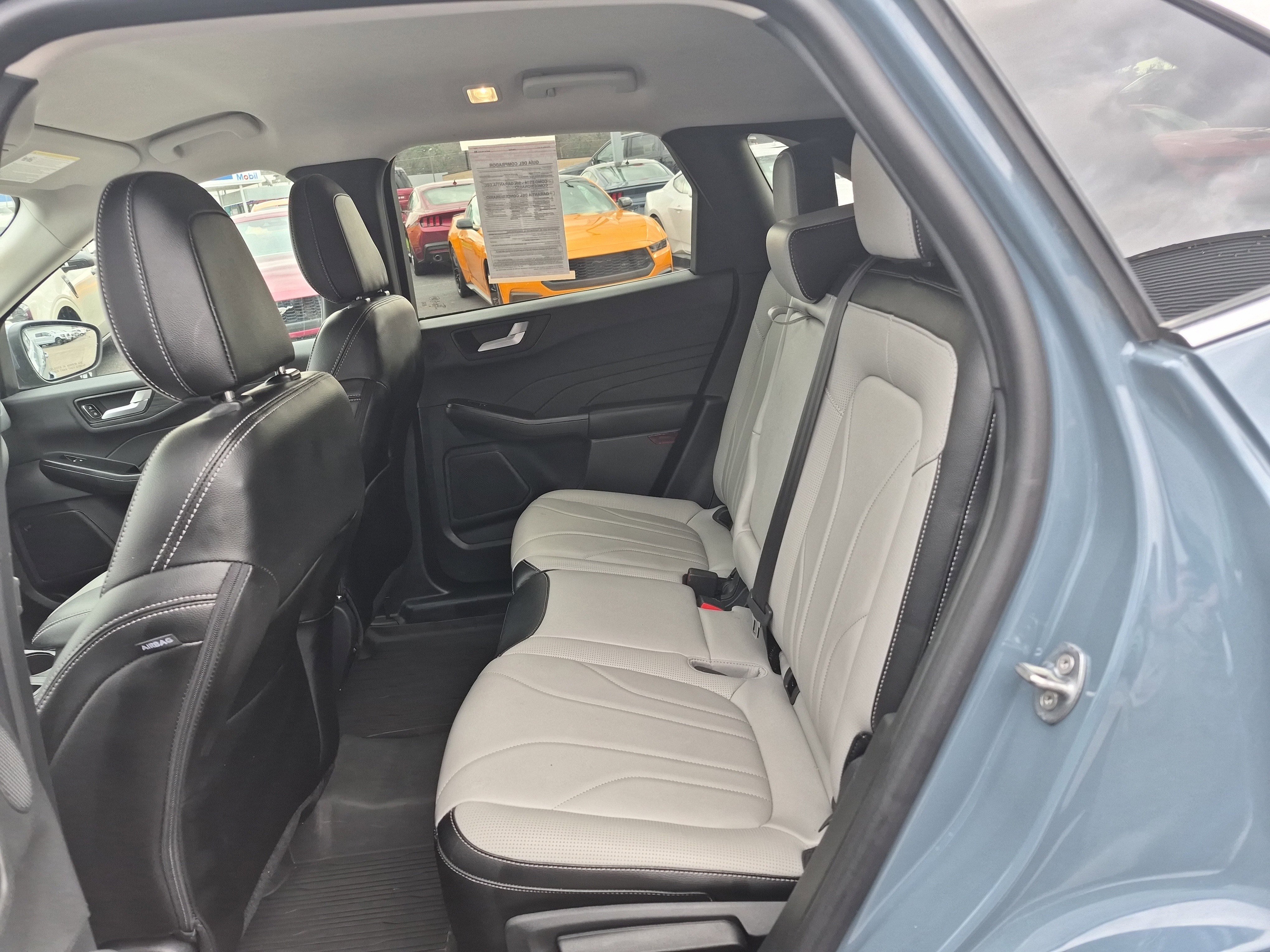 Certified 2025 Ford Escape PHEV w/ PHEV Premium Package image 15