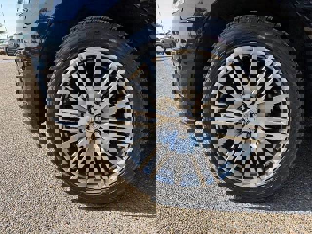 Certified 2022 Ford Expedition Platinum image 15