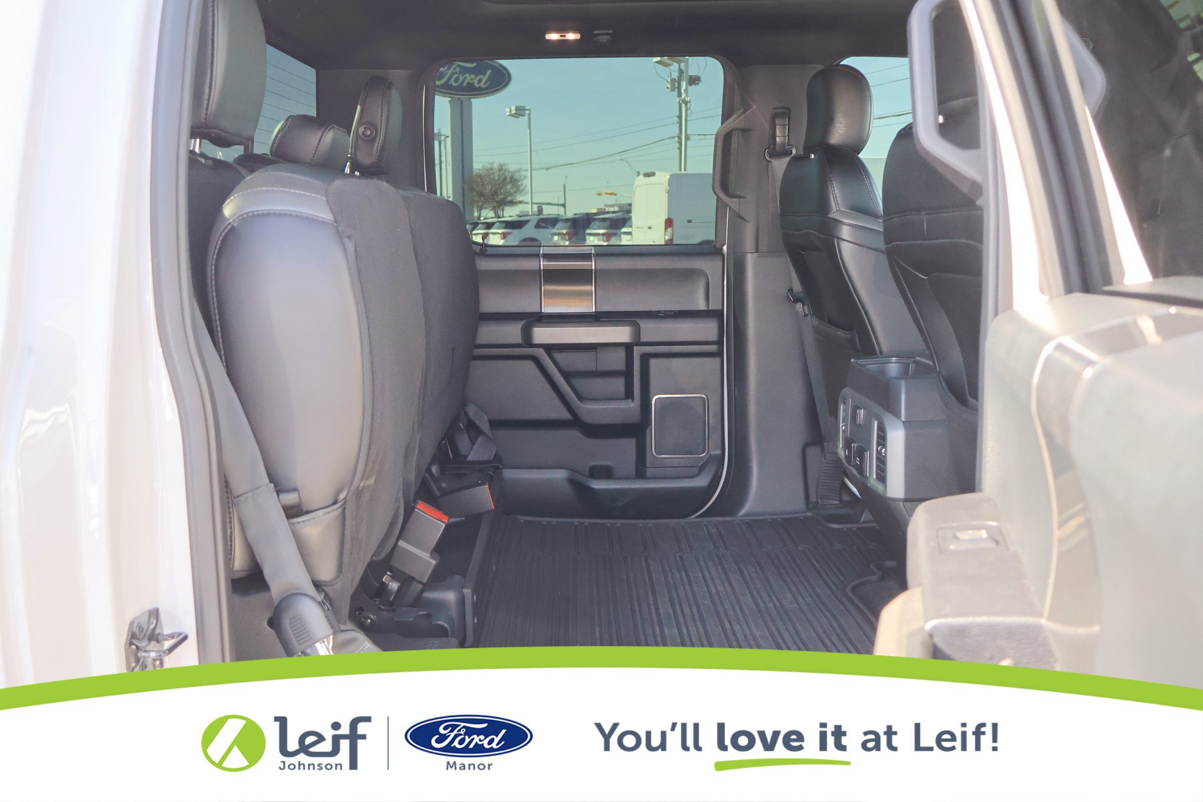 Certified 2019 Ford F150 Raptor w/ Equipment Group 802A Luxury image 34