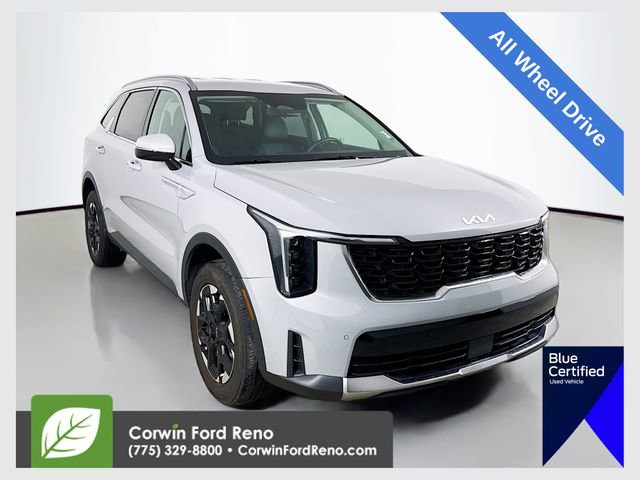 Used 2025 Kia Sorento S