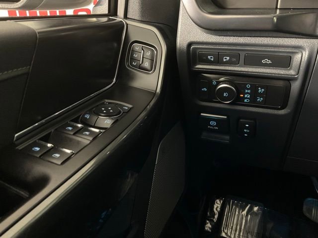 Certified 2022 Ford F150 Lariat w/ Equipment Group 502A High image 19