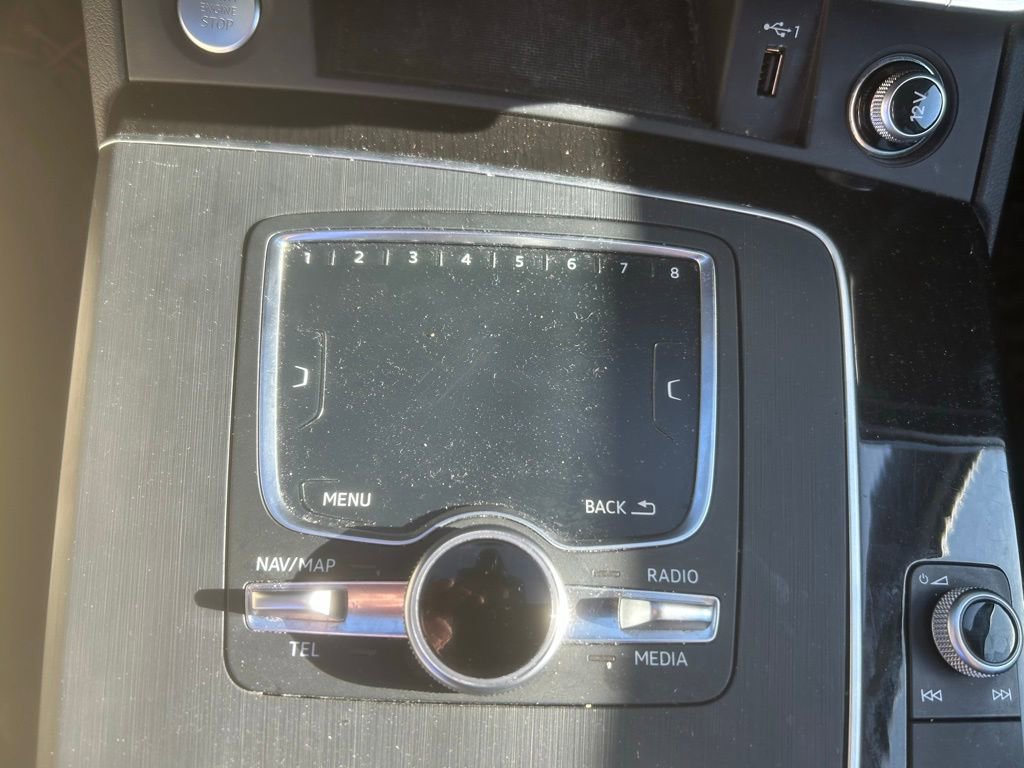 Used 2018 Audi Q5 2.0T Premium Plus w/ Premium Plus Package AWD/4WD image 15