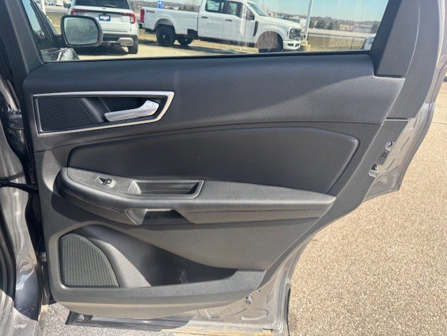 Certified 2024 Ford Edge SEL w/ Convenience Package image 30