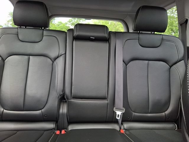 Used 2022 Jeep Grand Cherokee Limited 4xe w/ Luxury Tech Group II AWD/4WD image 21