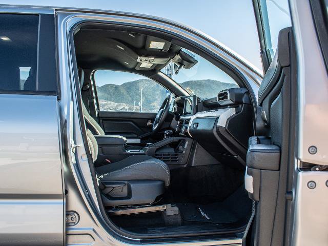 Used 2024 Toyota Tacoma TRD Off-Road AWD/4WD image 21