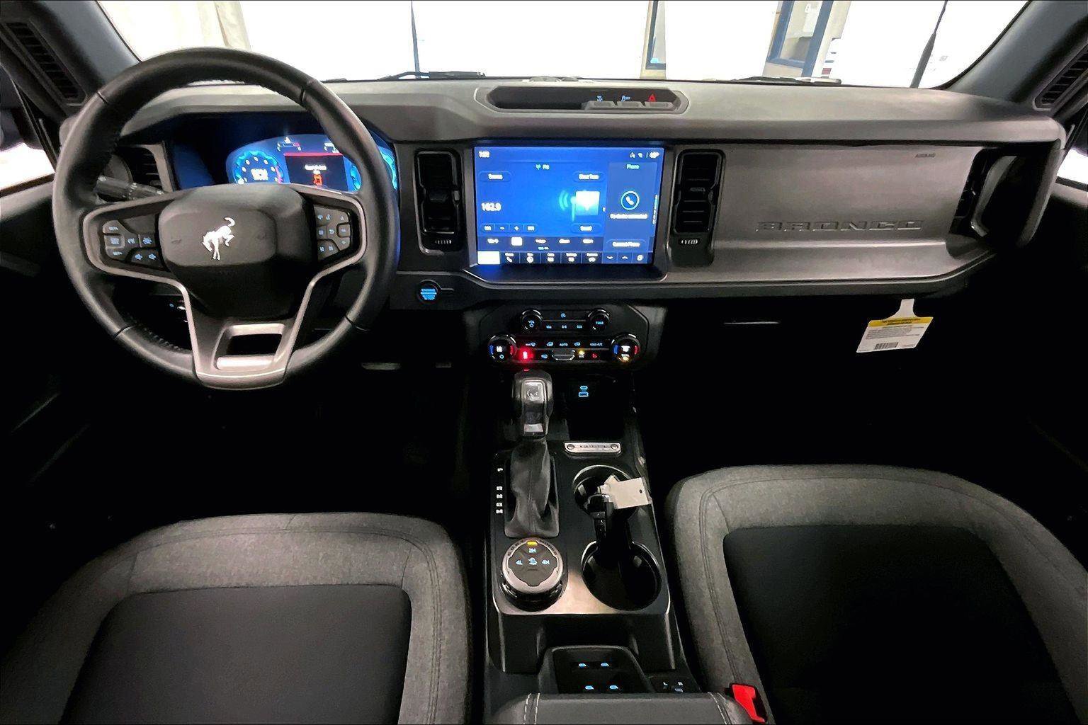 Certified 2025 Ford Bronco Big Bend image 14