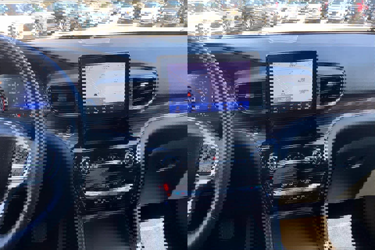 Certified 2023 Ford Explorer Limited image 9