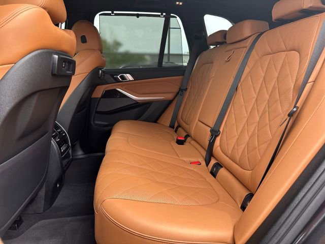 Used 2023 BMW X5 xDrive40i w/ Premium Package image 25