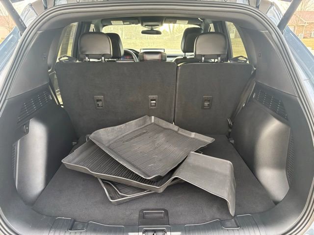 Certified 2024 Ford Escape ST-Line w/ Tech Pack #1 AWD/4WD image 7