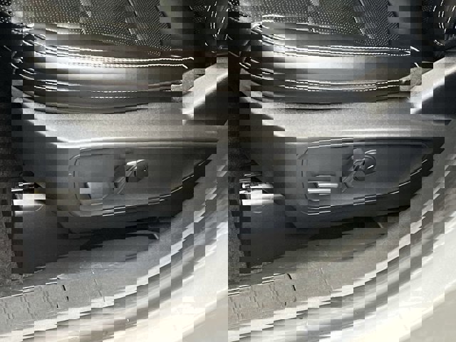 Certified 2024 Ford Escape Platinum image 18