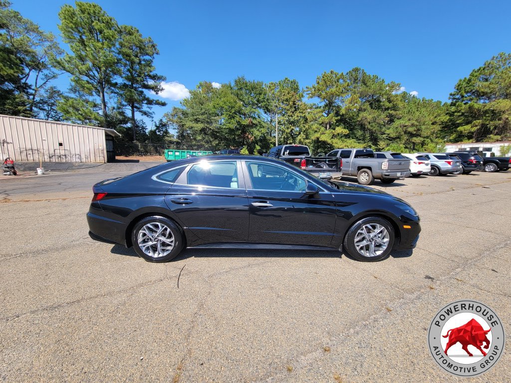 Used 2023 Hyundai Sonata SEL w/ Convenience Package FWD image 8