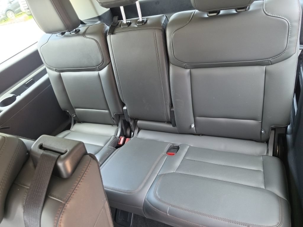 Certified 2025 Ford Expedition Max Active RWD image 13