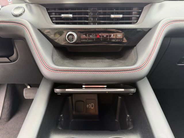 Certified 2025 Ford Explorer ST-Line image 18