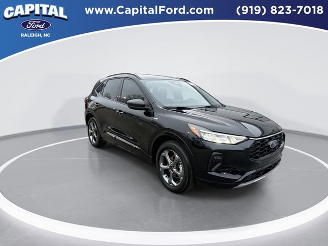 Certified 2024 Ford Escape ST-Line w/ Tech Pack #1 image 8