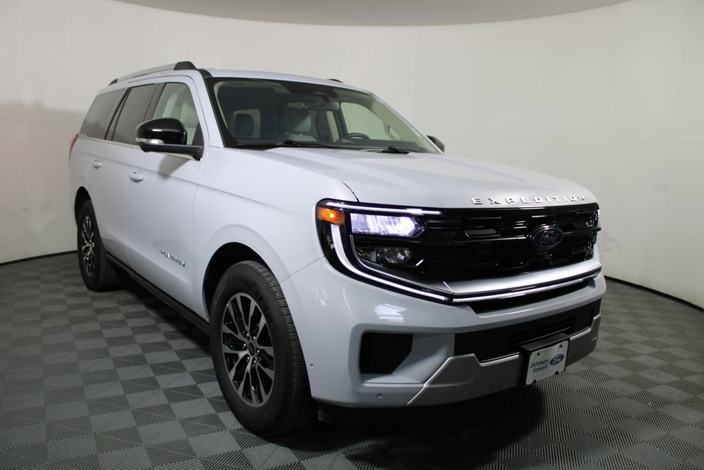 Certified 2025 Ford Expedition Platinum image 5