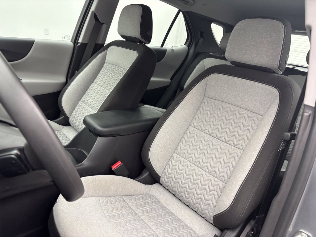Used 2024 Chevrolet Equinox LS FWD image 21