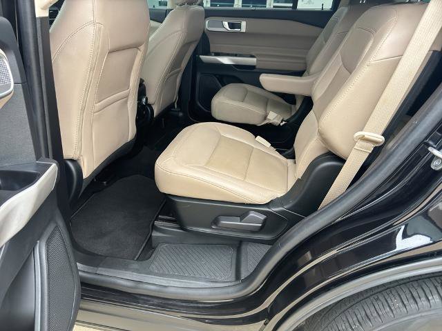 Certified 2022 Ford Explorer Limited w/ Equipment Group 301A RWD image 10