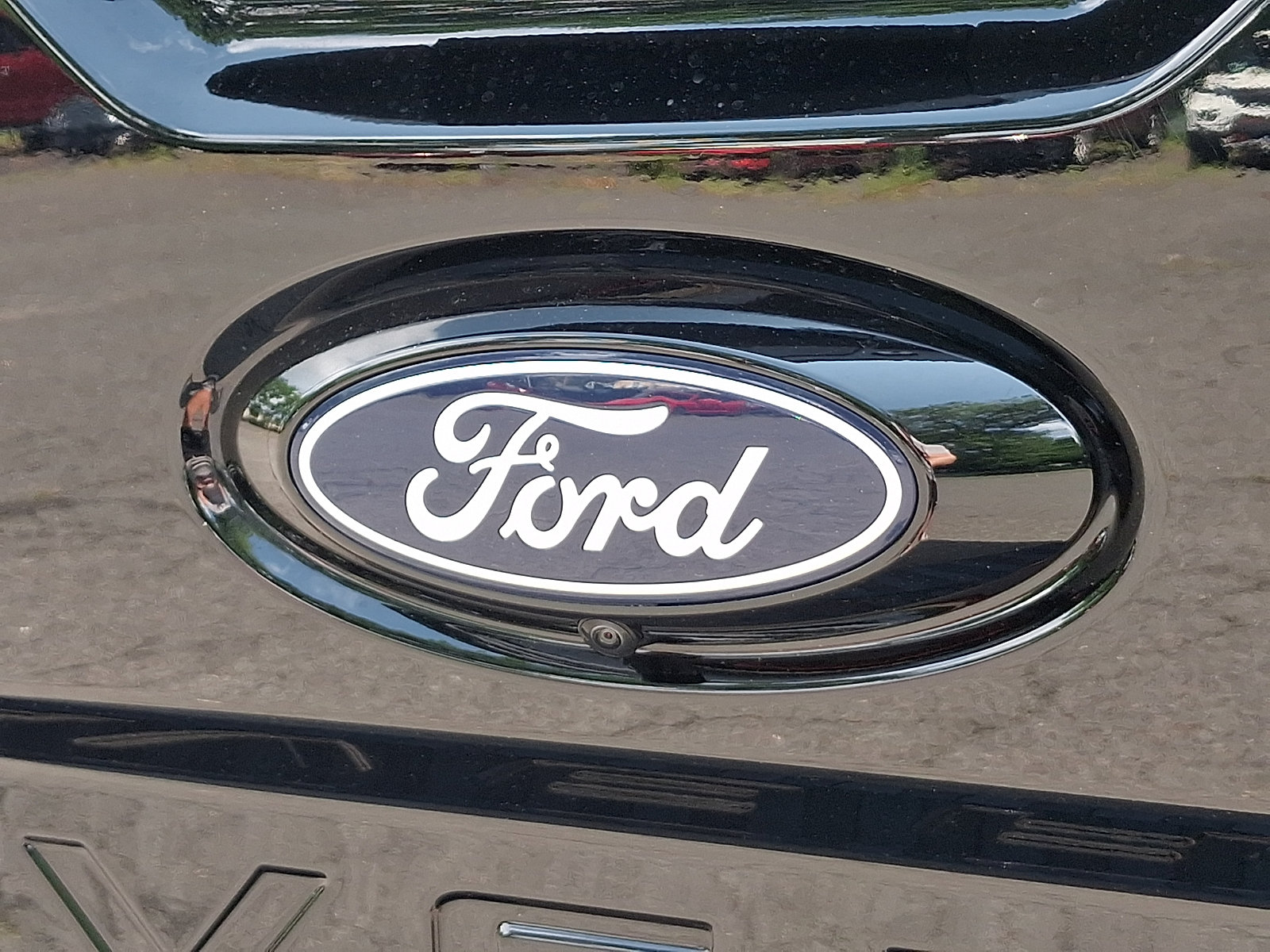 Certified 2025 Ford Maverick XL FWD image 28