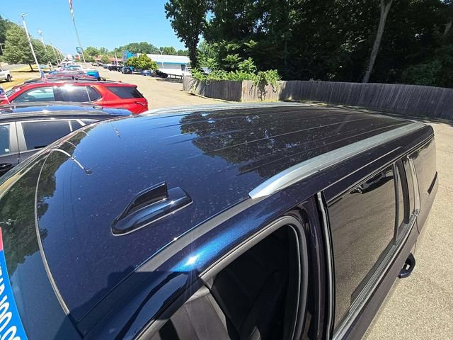 Used 2024 Chevrolet Tahoe LT AWD/4WD image 13