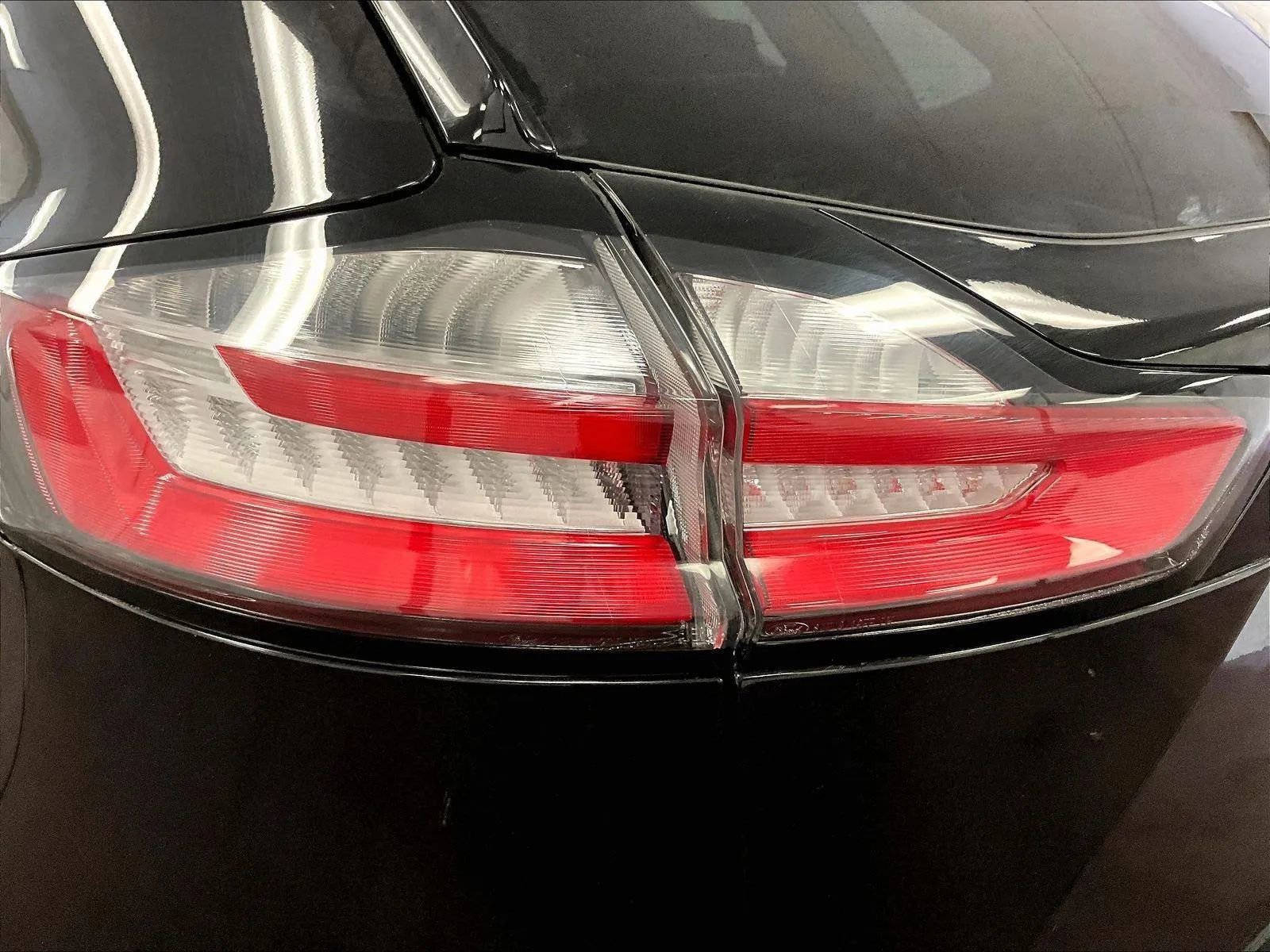 Certified 2023 Ford Edge SEL w/ Convenience Package image 28