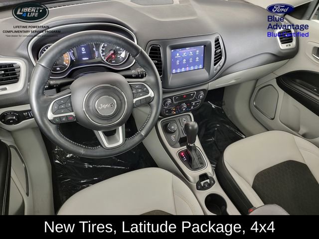 Used 2020 Jeep Compass Latitude w/ Cold Weather Group AWD/4WD image 30