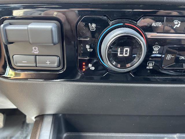 Used 2024 Chevrolet Silverado 1500 High Country w/ Technology Package image 31