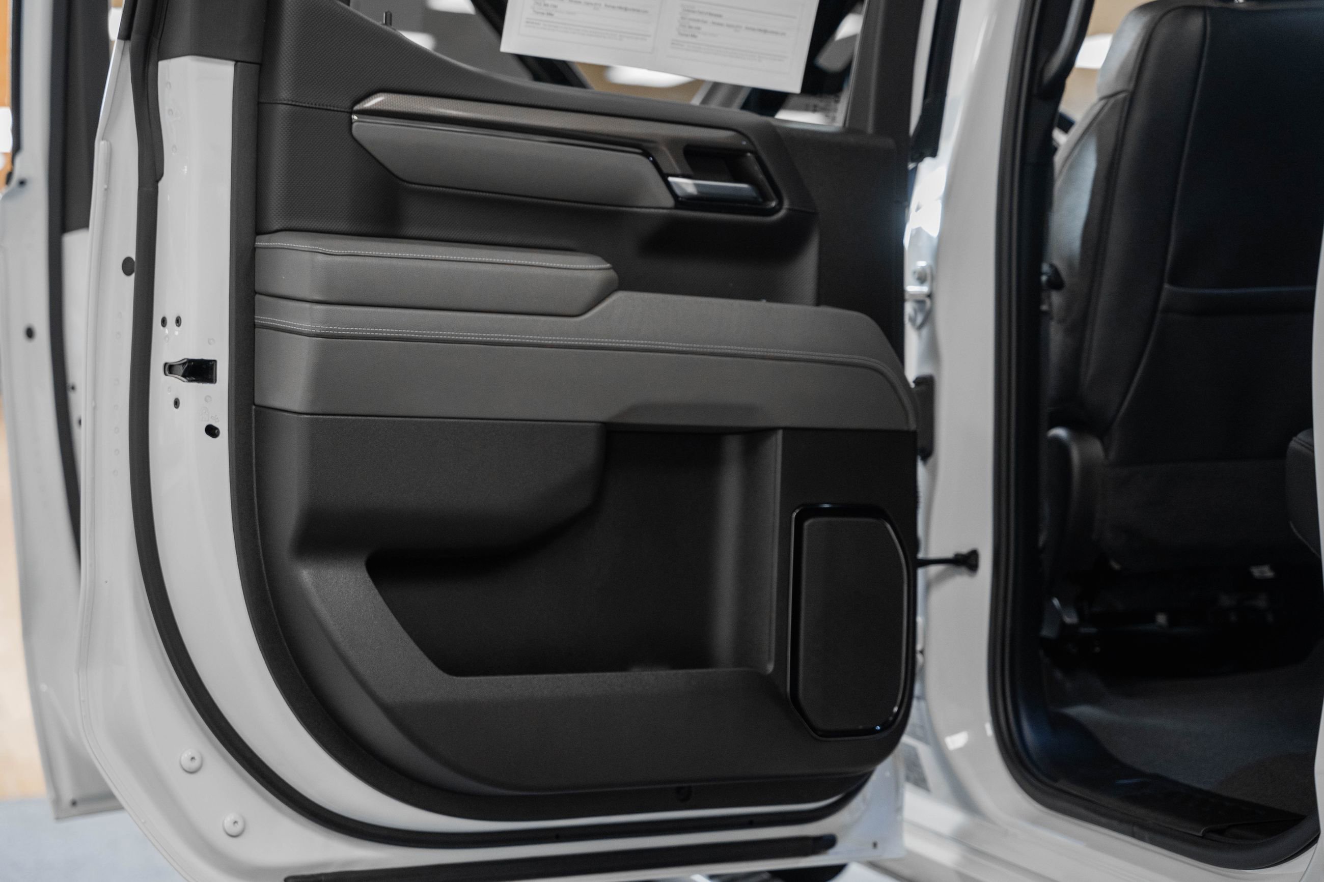 Used 2024 Chevrolet Silverado 1500 ZR2 image 43