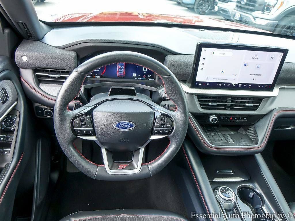 Certified 2025 Ford Explorer ST AWD/4WD image 16