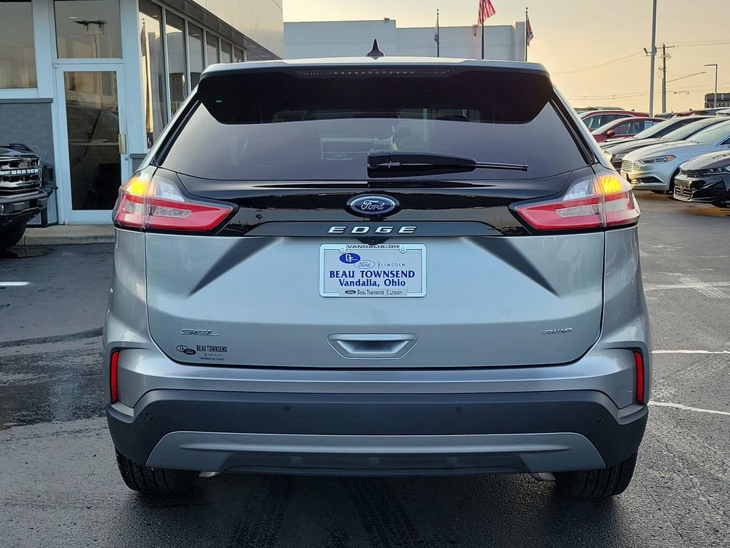 Certified 2024 Ford Edge SEL image 4