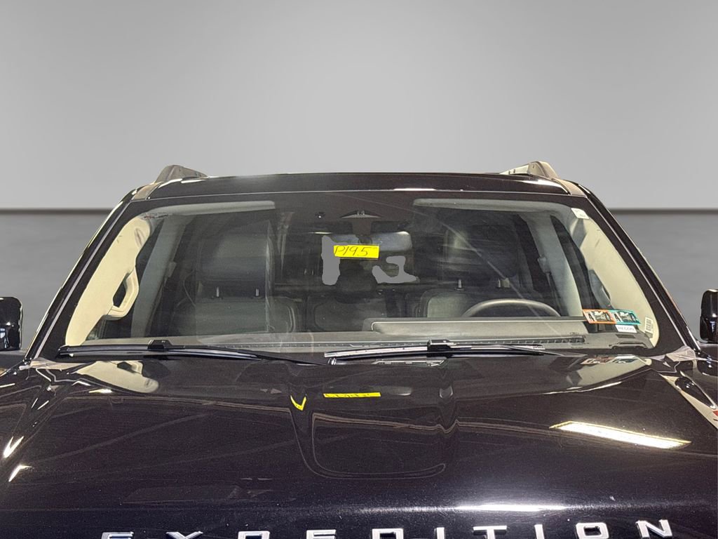 Certified 2025 Ford Expedition Active AWD/4WD image 14
