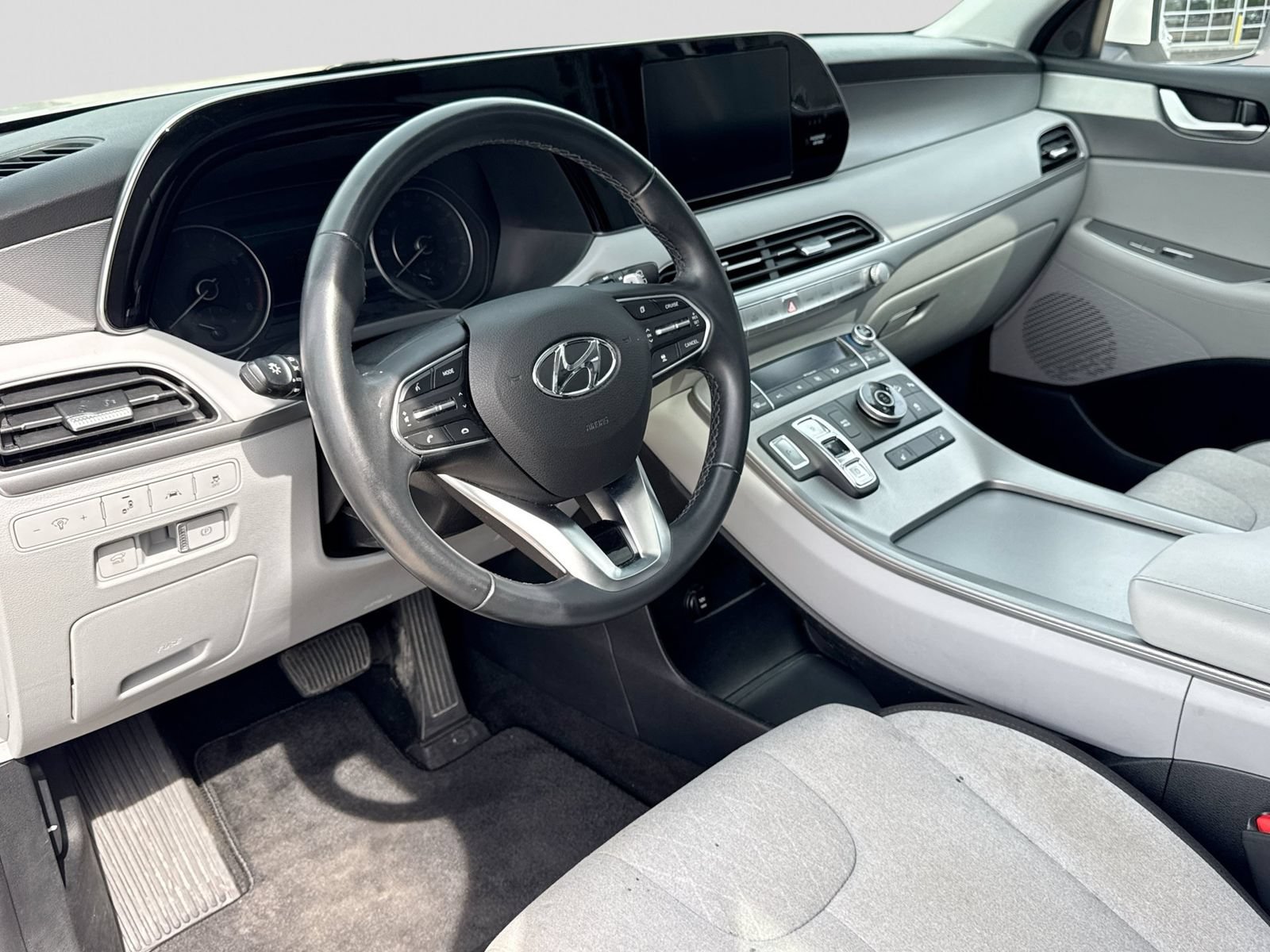 Used 2020 Hyundai Palisade SEL w/ Convenience Package AWD/4WD image 2