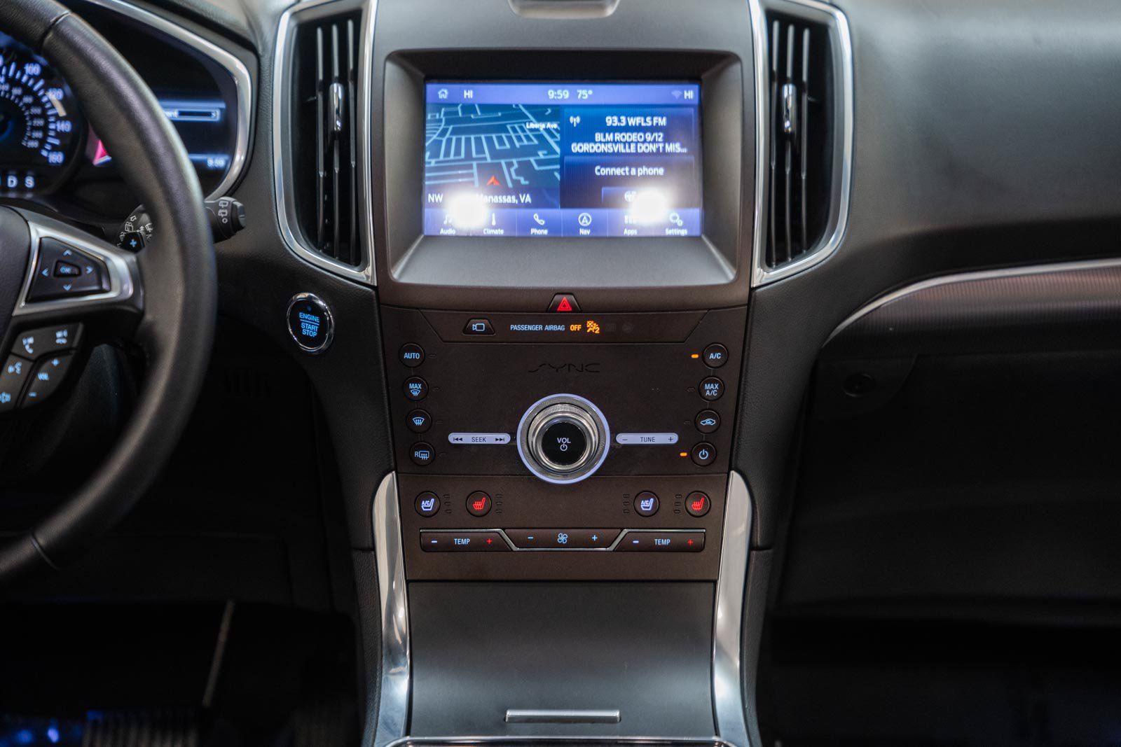 Certified 2020 Ford Edge Titanium w/ Equipment Group 301A AWD/4WD image 22