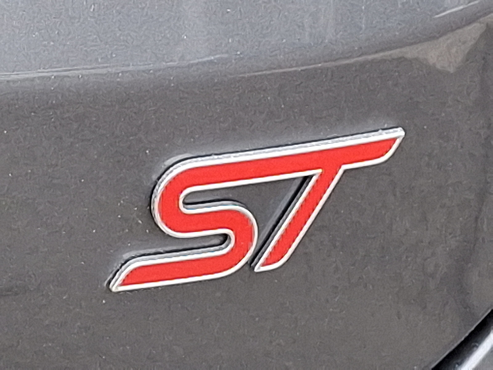 Certified 2024 Ford Edge ST w/ Equipment Group 401A image 30