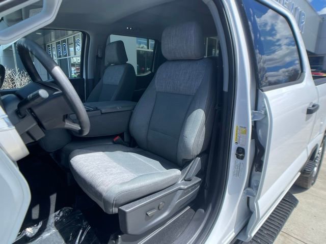 Certified 2025 Ford F250 XLT AWD/4WD image 16