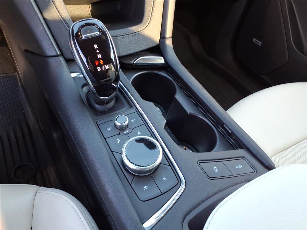 Used 2024 Cadillac XT6 Sport w/ Technology Package image 20