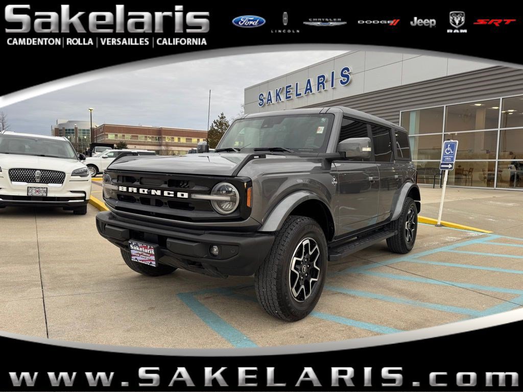 Certified 2024 Ford Bronco Outer Banks image 1