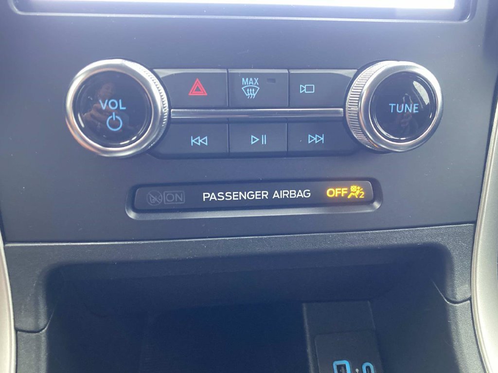 Certified 2024 Ford Edge SEL AWD/4WD image 27